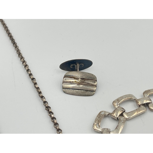 2396 - A collection of silver and white metal jewellery to include .925 chain, .925 bracelet. .835 cufflink... 