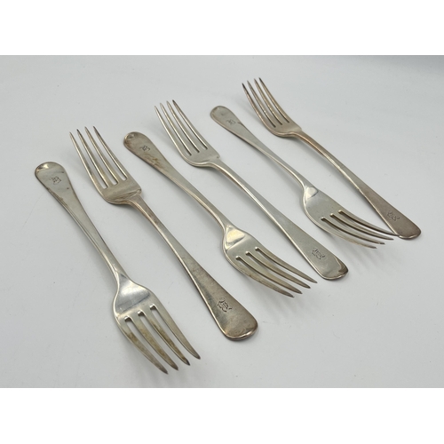 2522 - Six George III hallmarked London silver forks, set of four dated 1807 and two Thomas Wilkes Barker; ... 