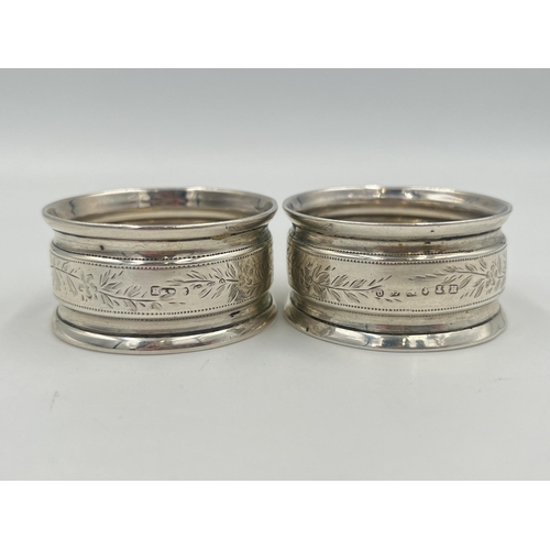 2530 - A pair of Victorian Hilliard & Thomason hallmarked Birmingham silver napkin rings, dated 1888 - appr... 