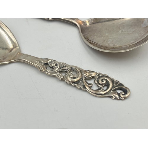 2535 - Four silver medicine spoons, one hallmarked Birmingham - approx. gross weight 32g and three .830 con... 