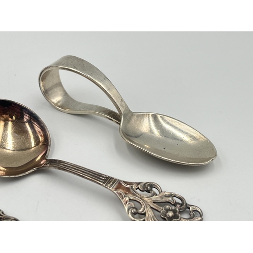 2535 - Four silver medicine spoons, one hallmarked Birmingham - approx. gross weight 32g and three .830 con... 