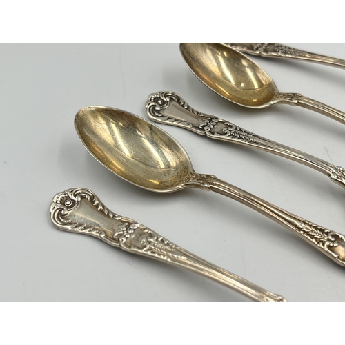 2539 - Six Docker & Burn Ltd. hallmarked Birmingham silver teaspoons, four dated 1930, one dated 1928 and o... 