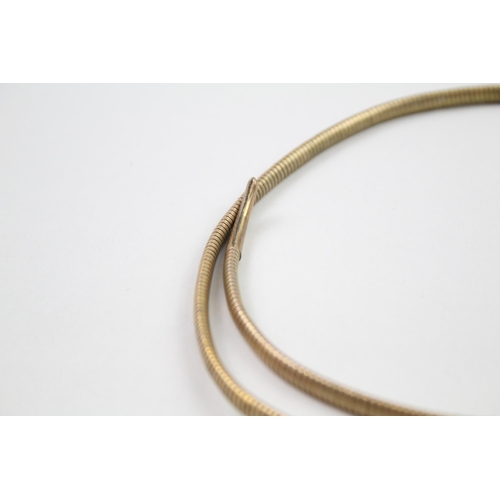 2022 - A rolled gold snake collar necklace - approx. gross weight 15g