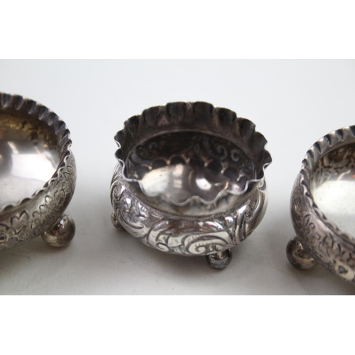 2137 - Three .925 sterling silver salt dishes - approx. gross weight 70g