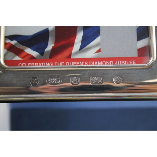 2169A - A boxed Carrs Silver .925 sterling silver commemorative Diamond Jubilee photograph frame - approx. 1... 