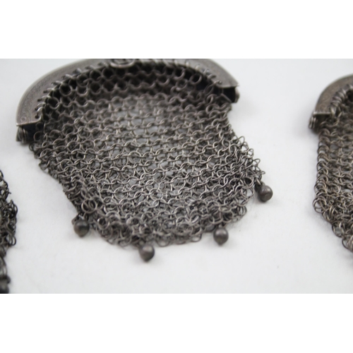 2171 - Three antique silver chainmail purses - approx. gross weight 62g