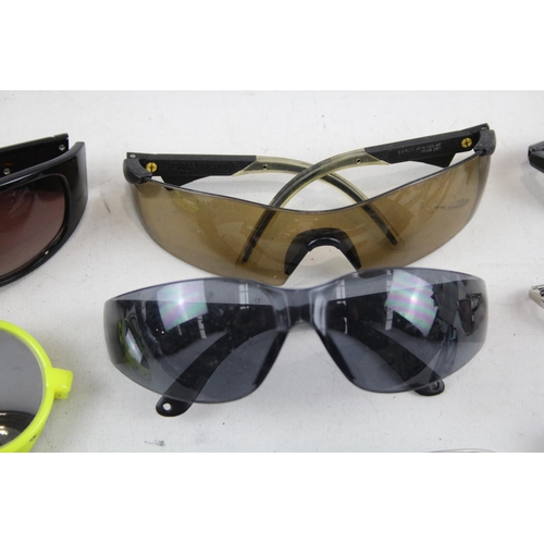 493 - A collection of sunglasses