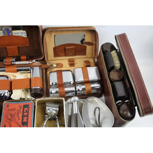 497 - A collection of early/mid 20th century vanity items to include boxed Brown's Clipper Co. Ltd. The Ge... 