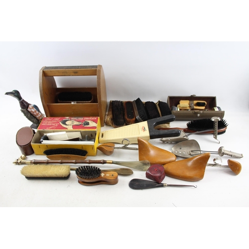 498 - A collection of early/mid 20th century vanity items to include boxed Foot Aid home shoe stretcher, c... 