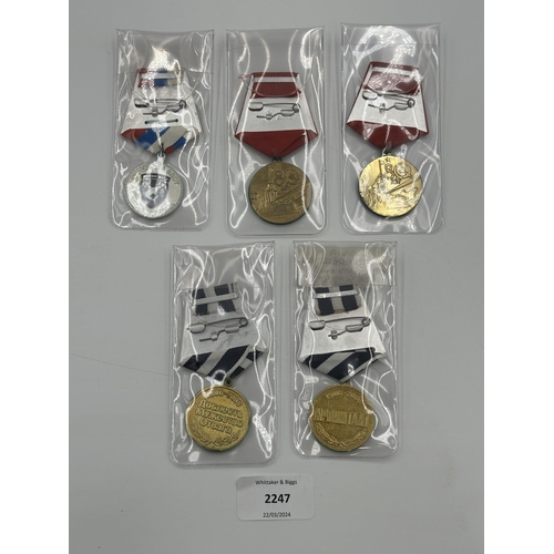 2247 - Five Russian military medals