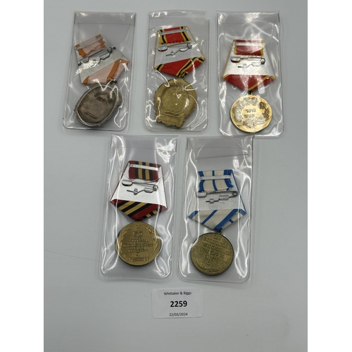 2259 - Five Russian military medals