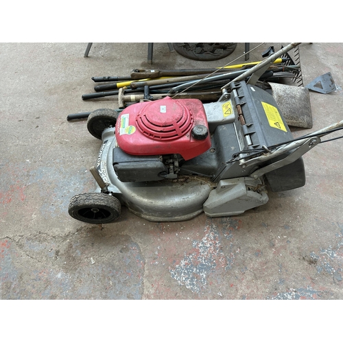 963 - A Honda HRD535 petrol lawnmower