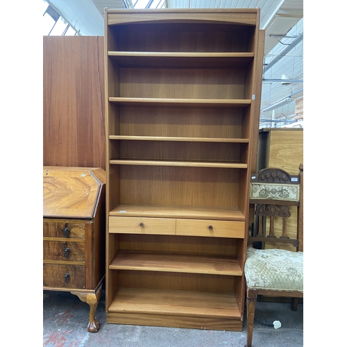 165 - A mid 20th century Nathan teak bookcase - approx. 193cm high x 87cm wide x 27cm deep