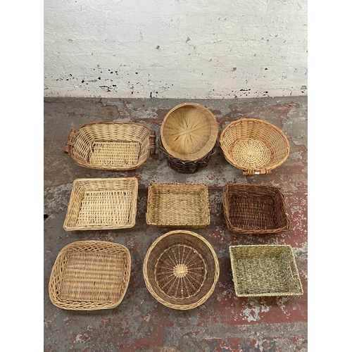 184 - Ten wicker baskets