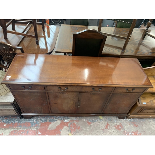 197 - A Georgian style mahogany sideboard - approx. 84cm high x 152cm wide x 45cm deep (keys in office)