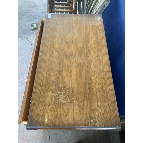 215 - An early/mid 20th century oak chest of drawers - approx. 86cm high x 76cm wide x 42cm deep