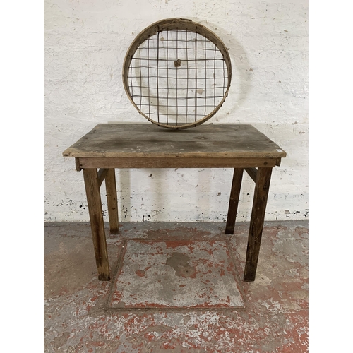 238 - An early 20th century pine farmhouse work table with sieve - approx. 81cm high x 61cm wide x 98cm lo... 