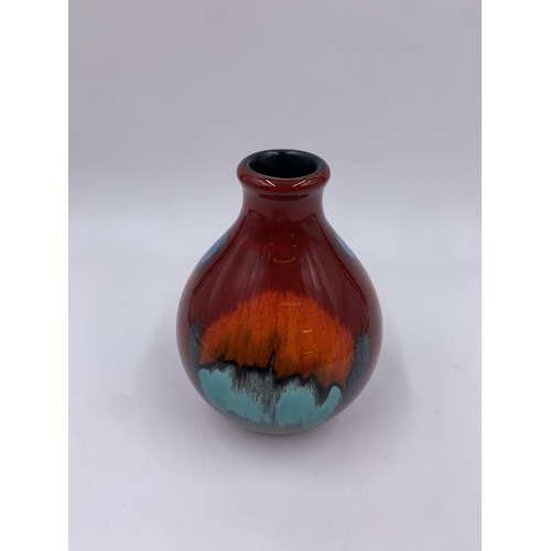 296 - A Poole Pottery Living Glaze Collection Volcano pattern vase - approx. 13cm high