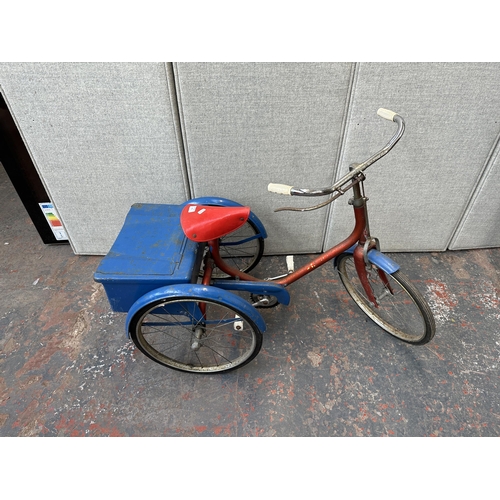 855 - A vintage children's tricycle