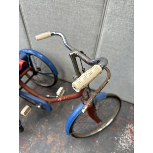 855 - A vintage children's tricycle