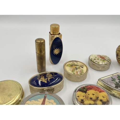 2109 - A collection of early 20th century and later lady's items to include white metal magnifying glass, w... 