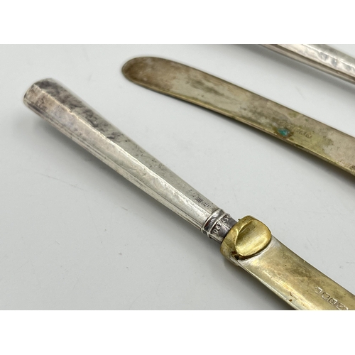 2122 - A set of five John Biggin Ltd. hallmarked Sheffield silver handled knives - approx. gross weight 134... 