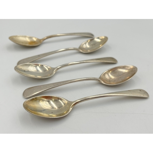 2124 - A set of five Henry Williamson Ltd. hallmarked Birmingham silver teaspoons, dated 1914 - approx. gro... 