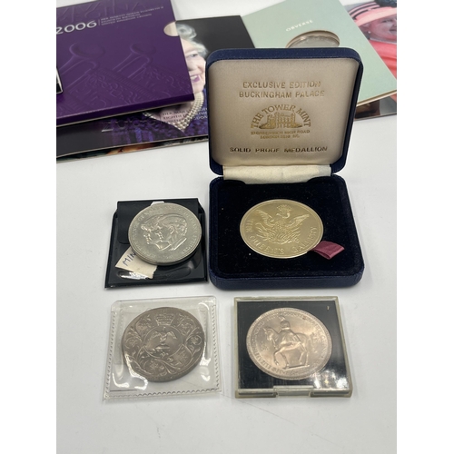 2186 - A collection of Great British Commemorative coins to include H.M. Queen Elizabeth The Queen Mother's... 