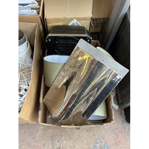 1007 - Two boxes containing boxed Christmas tree, Rocha John silver painted studio pottery vase, Russell Ho... 