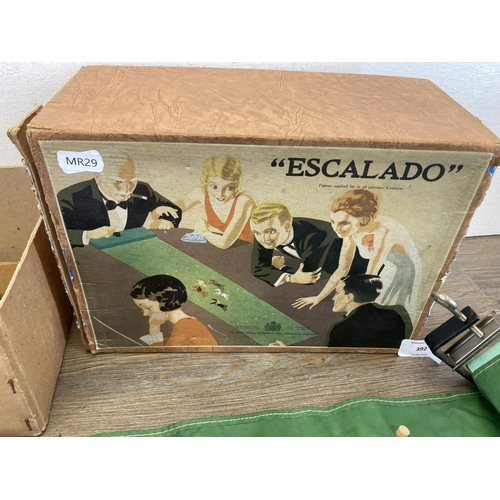 392 - A boxed Chad Valley Escalado horse racing game