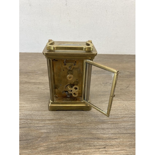 484 - An early 20th century French brass cased key wind carriage clock - approx. 12cm high