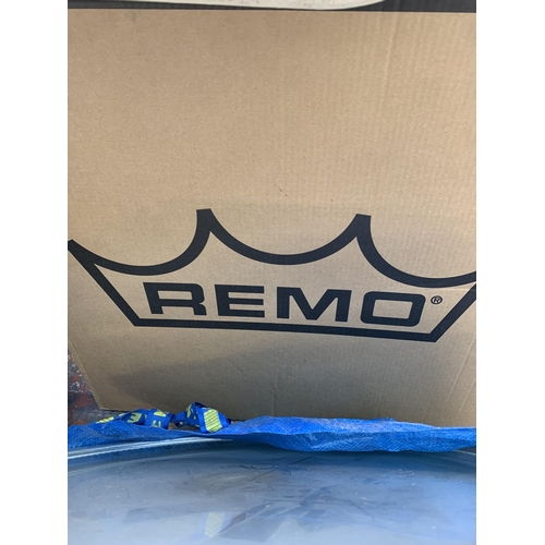 738 - A large collection of drum skins to include boxed unused Remo P3-1324-C2 Powerstroke 3 clear 24