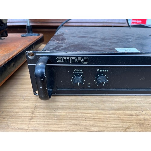 674 - An Ampeg AP-3550 200w at 8Ω 350w at 4Ω power amplifier