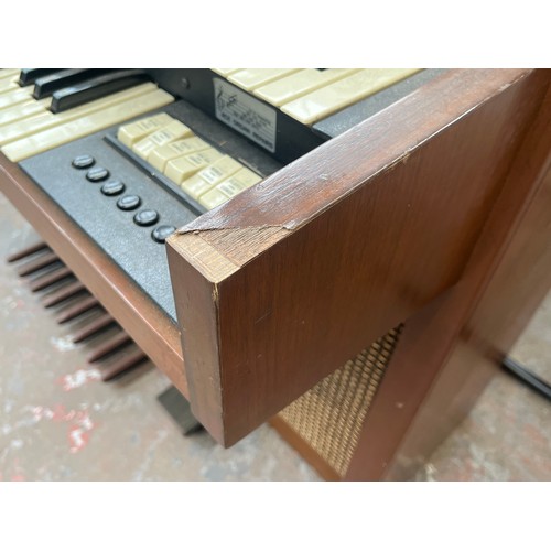 688 - A Hammond organ with Leslie speaker connecter