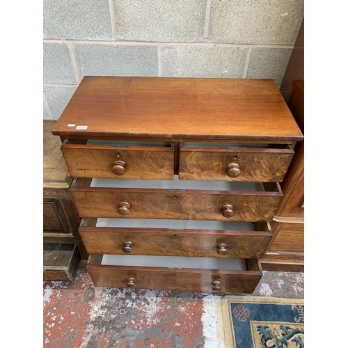 11 - A George IV mahogany chest of drawers - approx. 106cm high x 92cm wide x 47cm deep