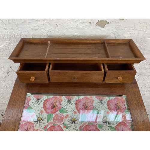 86 - A Victorian style mahogany Davenport desk - approx. 96cm high x 48cm wide x 55cm deep