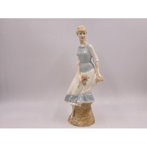 290 - Two Royal Doulton Reflection figurines, Summer Rose HN 3085 and Rose Arbour HN 3145