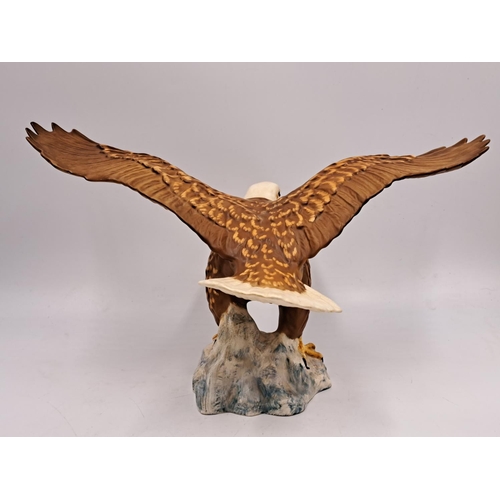 298 - A Beswick Bald Eagle figurine - no. 1018