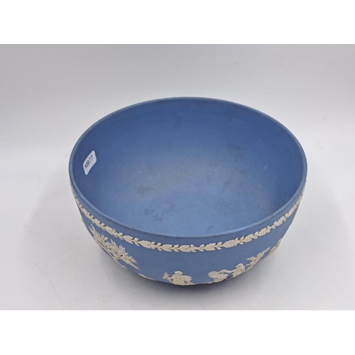 299A - A Wedgwood pale blue Jasperware circular footed bowl - approx. 20cm diameter