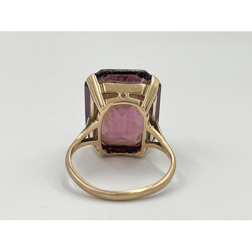 2231 - A 9ct gold amethyst set cocktail ring, size O - approx. gross weight 6.9g