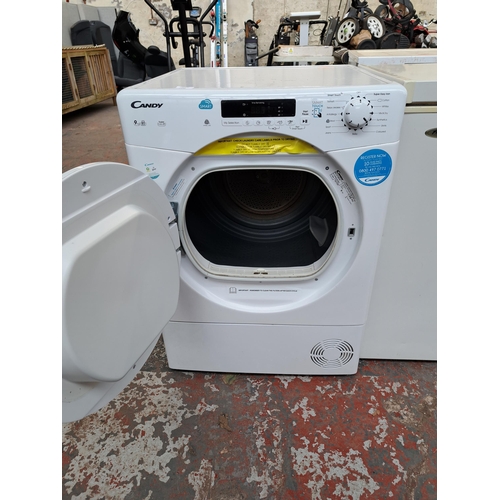 719 - A Candy 9kg smart condensor tumble dryer