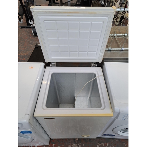 720 - A Fridgemaster chest freezer - approx. 57cm wide