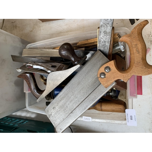 953 - A box containing various hand tools to include Record plane, chisels and set squares etc