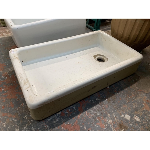 971 - A 19th century Belfast sink - approx. 45cm wide x 77cm long x 16cm deep