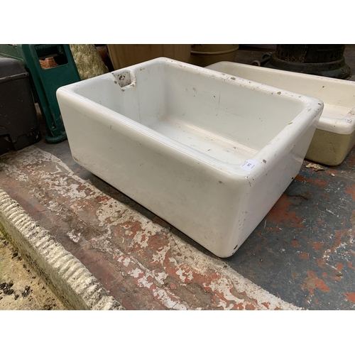 972 - A 19th century Belfast sink - approx. 46cm wide x 62cm long x 26cm deep