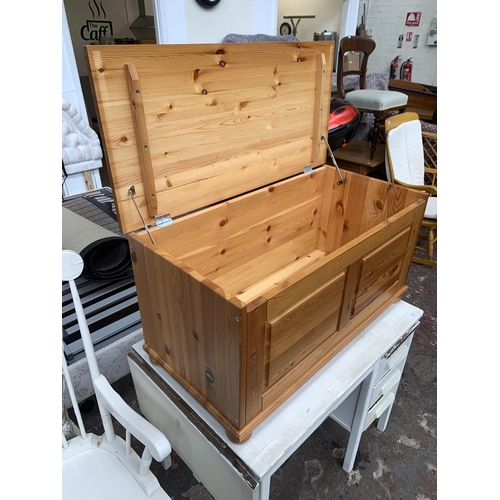 164 - A modern pine blanket box - approx. 48cm high x 92cm wide x 44cm deep