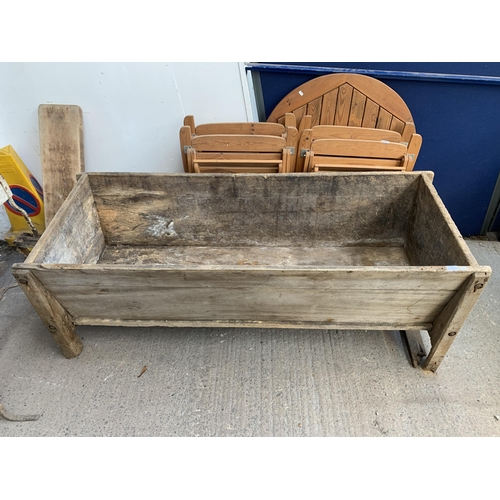 187 - A 19th century elm dough bin - approx. 65cm high x 72cm wide x 183cm long