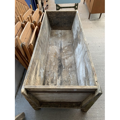 187 - A 19th century elm dough bin - approx. 65cm high x 72cm wide x 183cm long