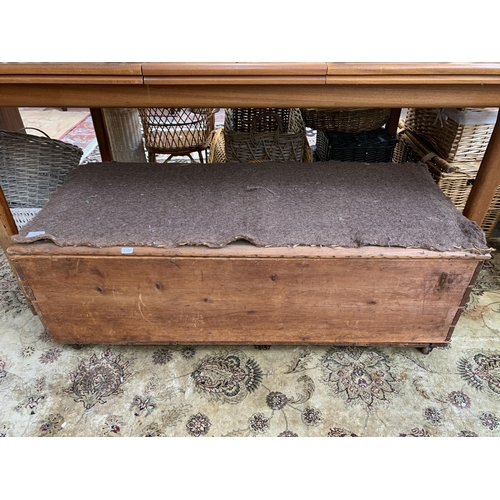 199 - A Victorian pine blanket box - approx. 39cm high x 113cm wide x 48cm deep