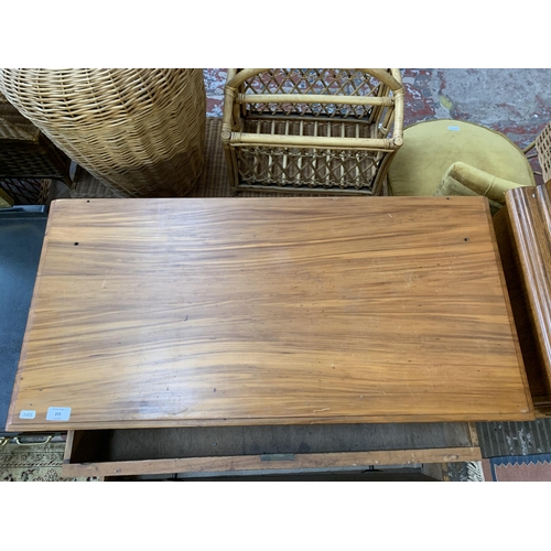 219 - An Edwardian satinwood chest of drawers - approx. 80cm high x 92cm wide x 45cm deep